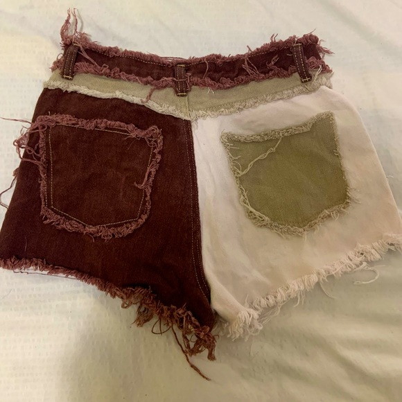 Shein patchwork high-waisted denim shorts - Picture 2 of 3